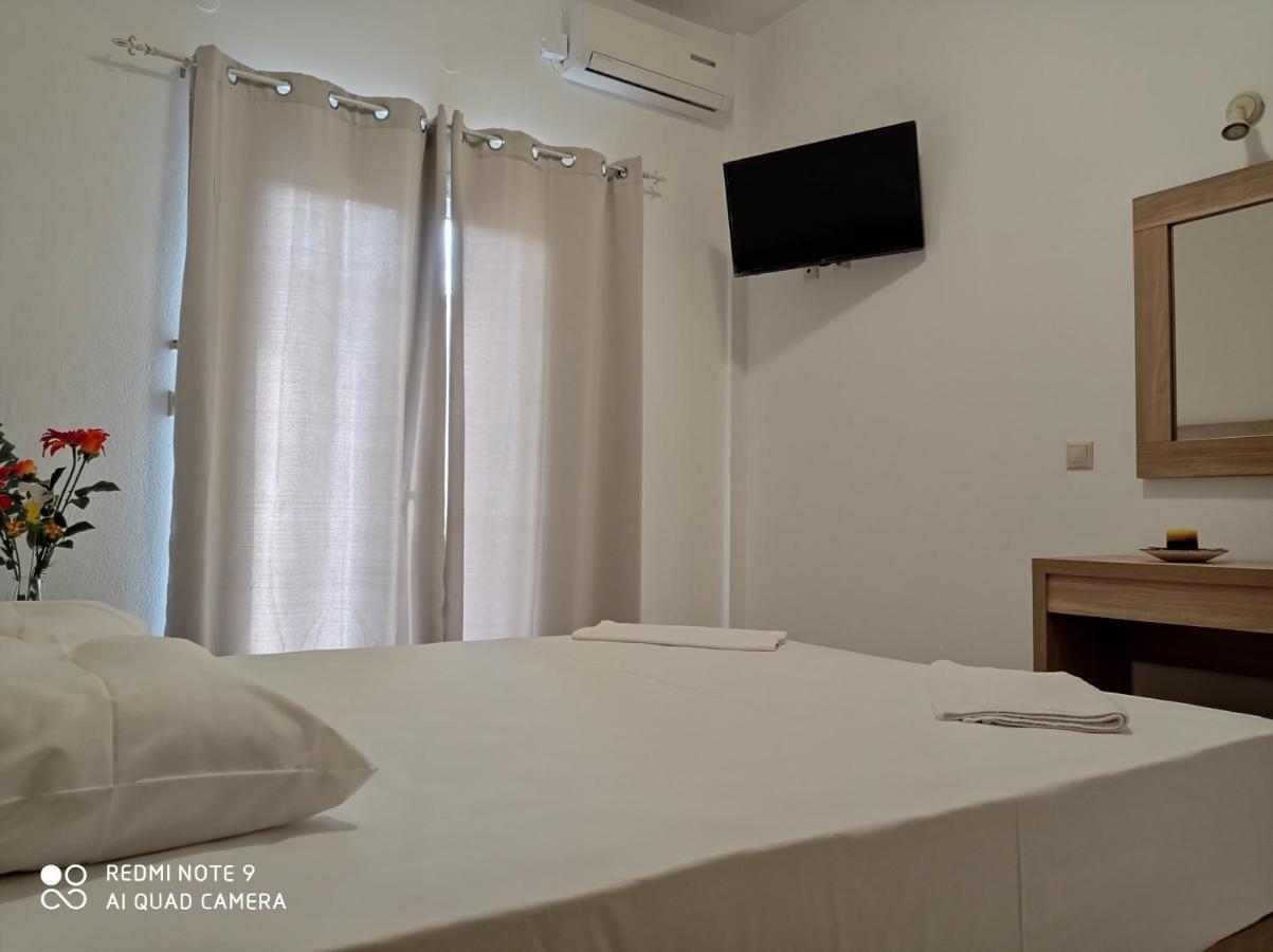 Kelly Apartments Ipsos Ngoại thất bức ảnh